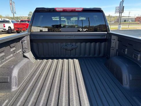 New 2026 Chevrolet Silverado 1500 High Country image 10