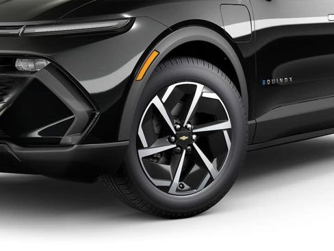 New 2026 Chevrolet Equinox EV LT AWD/4WD image 30