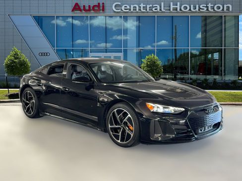 Used 2023 Audi RS e-tron GT w/ Carbon Performance Package image 7