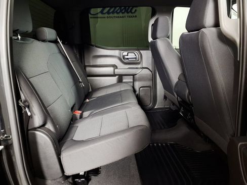 Used 2021 Chevrolet Silverado 1500 Custom AWD/4WD image 12