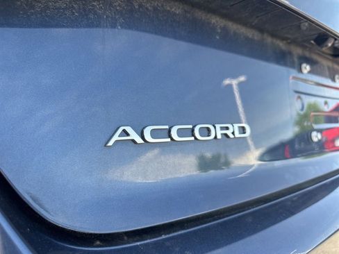 Used 2025 Honda Accord SE image 4