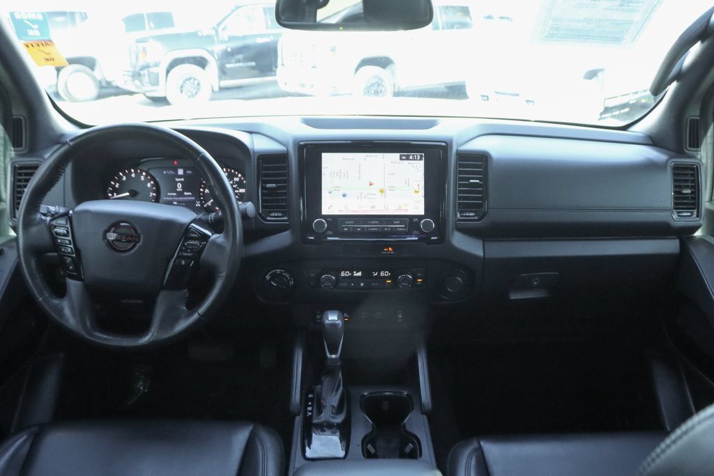 Used 2022 Nissan Frontier PRO-4X w/ Pro-4X Premium Package AWD/4WD image 26