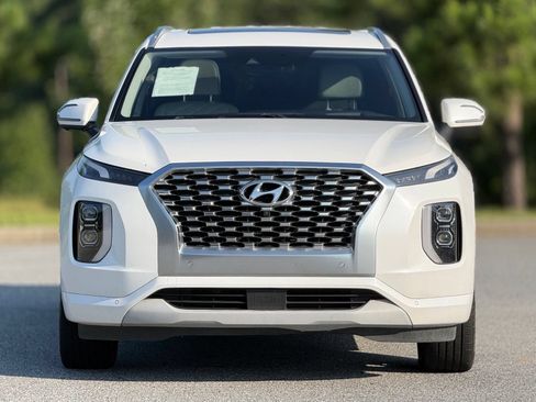 Used 2021 Hyundai Palisade Limited FWD image 3