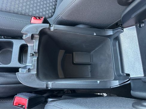 Used 2019 Ford Transit Connect XLT FWD image 28