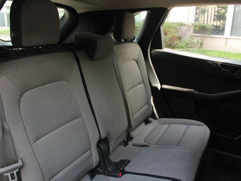 Used 2020 Ford Escape S AWD/4WD image 22