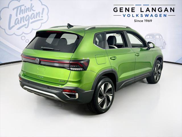 New 2027 Volkswagen Taos SE AWD/4WD image 5