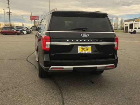 Used 2023 Ford Expedition Max XLT AWD/4WD image 7