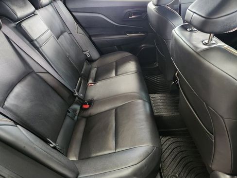 Used 2025 Toyota Crown Platinum image 31