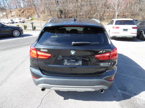 Used 2016 BMW X1 xDrive28i w/ Premium Package image 4
