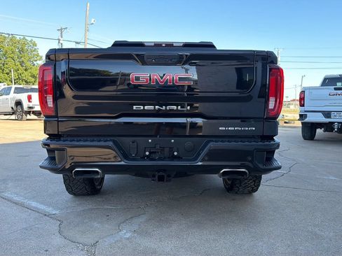 Used 2019 GMC Sierra 1500 Denali w/ Denali Ultimate Package AWD/4WD image 6