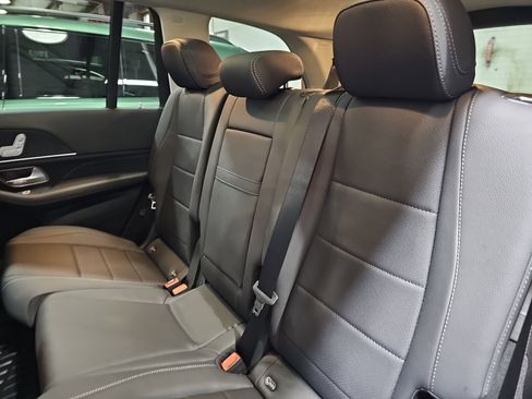New 2026 Mercedes-Benz GLS 450 4MATIC image 16