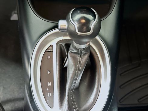 Used 2018 Kia Soul + image 24