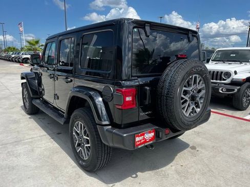 New 2025 Jeep Wrangler Sahara image 5