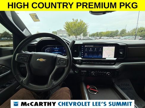 Used 2025 Chevrolet Silverado 2500 High Country w/ High Country Premium Package AWD/4WD image 29