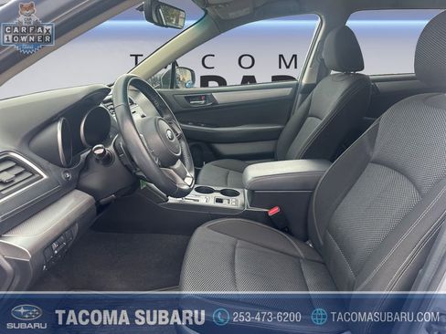 Used 2018 Subaru Outback 2.5i Premium image 11