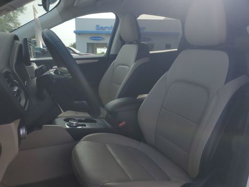 Used 2022 Ford Escape SEL FWD image 20