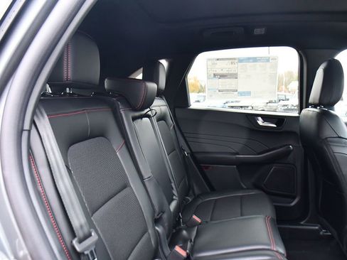 New 2026 Ford Escape ST-Line w/ Tech Pack #1 AWD/4WD image 17