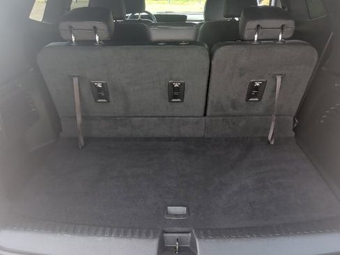 Certified 2025 Buick Enclave Preferred image 11