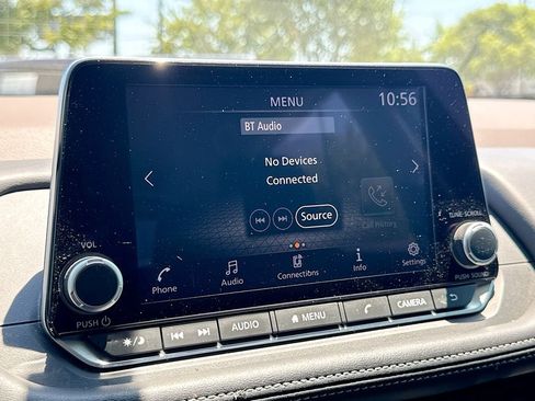 Used 2023 Nissan Rogue S FWD image 26