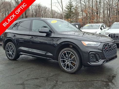 Used 2023 Audi SQ5 Premium Plus w/ Premium Plus Package image 2