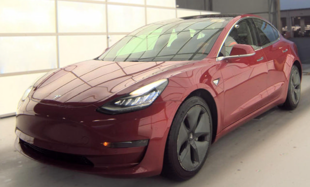 Used 2018 Tesla Model 3 Performance AWD/4WD image 1