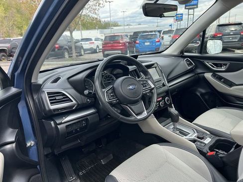 Used 2020 Subaru Forester Premium AWD/4WD image 10