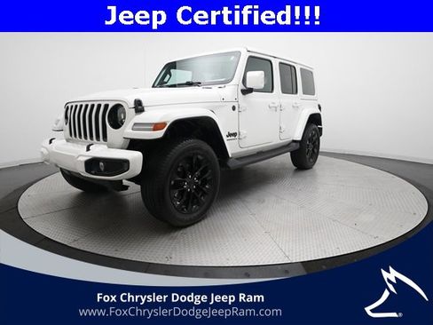 Used 2023 Jeep Wrangler Altitude image 1