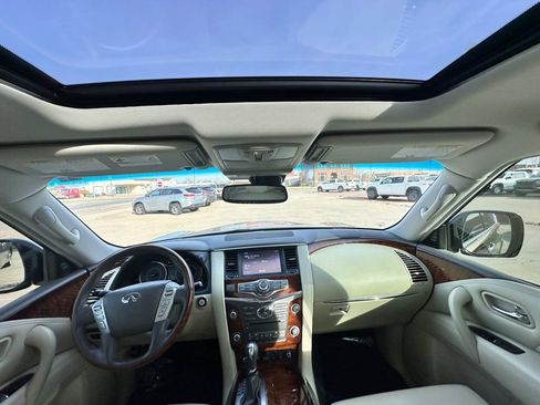 Used 2017 INFINITI QX80 4WD w/ Deluxe Technology Package image 34