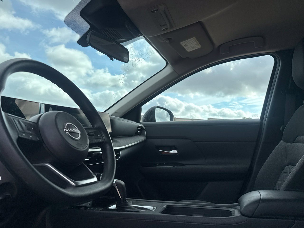 Used 2025 Nissan Kicks SV FWD image 41