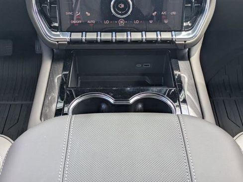 New 2026 GMC Yukon XL Elevation w/ LPO, Floor Liner Package RWD image 22