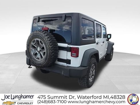 Used 2015 Jeep Wrangler Unlimited Rubicon image 3