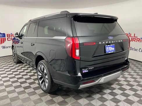 New 2025 Ford Expedition Max Platinum w/ Driver's Package image 5