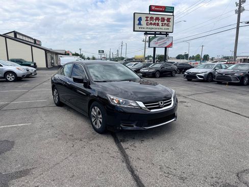 Used 2015 Honda Accord LX image 4
