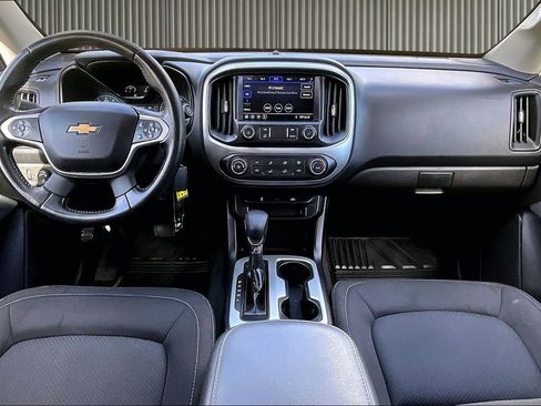 Used 2022 Chevrolet Colorado LT RWD image 17