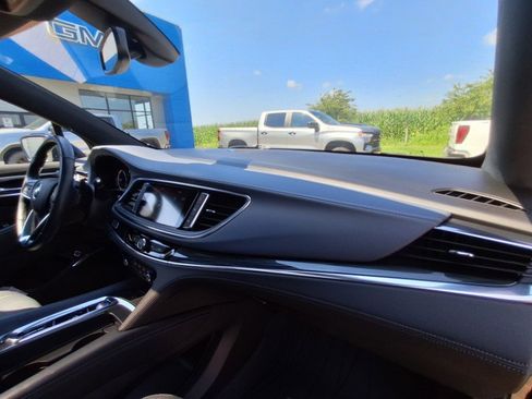 Used 2024 Buick Enclave Essence w/ Experience Buick Package FWD image 14