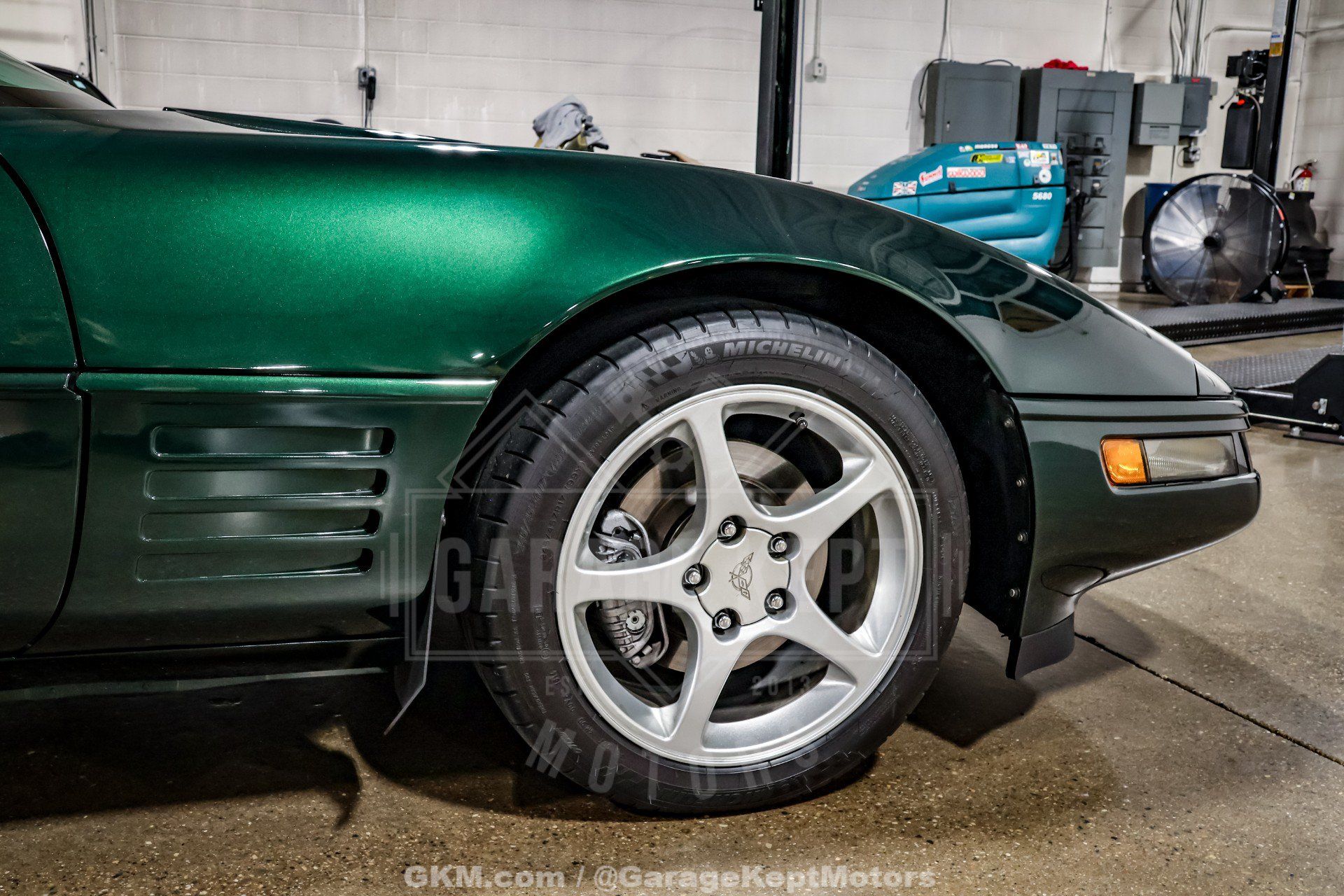 Used 1994 Chevrolet Corvette Coupe RWD image 53