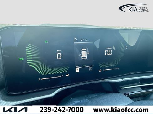 New 2026 Kia Sportage LX image 38