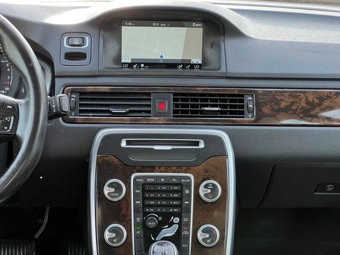 Used 2016 Volvo S80 T5 w/ Climate Package FWD image 18