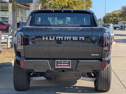 New 2026 GMC Hummer EV 4x4 Crew Cab image 5