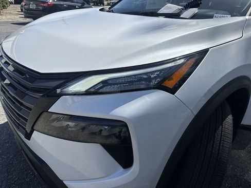 New 2026 Nissan Rogue SV AWD/4WD image 30