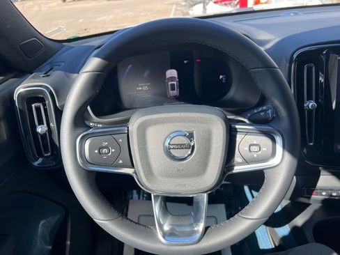 Used 2023 Volvo XC40 Recharge Plus w/ Protection Package Premier image 32
