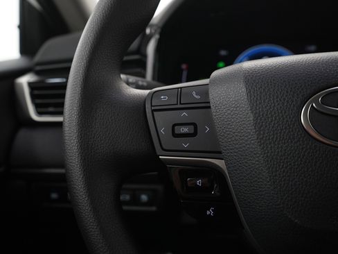 Certified 2026 Toyota Camry LE FWD image 22