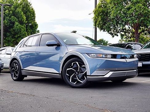 Certified 2024 Hyundai Ioniq 5 Limited RWD image 2