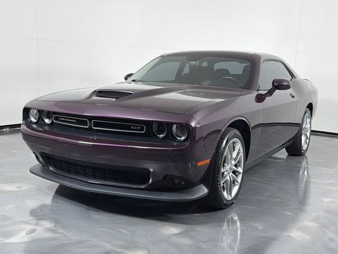 Used 2022 Dodge Challenger GT AWD/4WD image 9