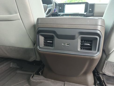 Used 2025 Chevrolet Silverado 1500 RST w/ Max Trailering Package AWD/4WD image 32