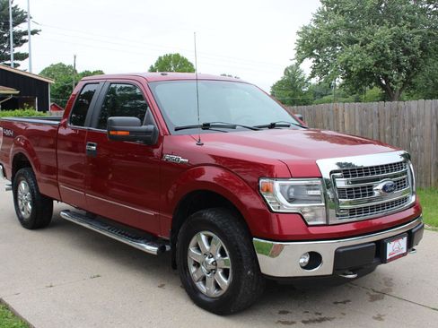 Used 2014 Ford F150 XLT w/ Equipment Group 302A Luxury AWD/4WD image 2