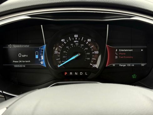 Used 2018 Ford Fusion SE w/ Equipment Group 602A FWD image 27