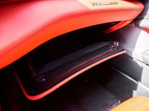 Used 2019 Ferrari GTC4Lusso image 81