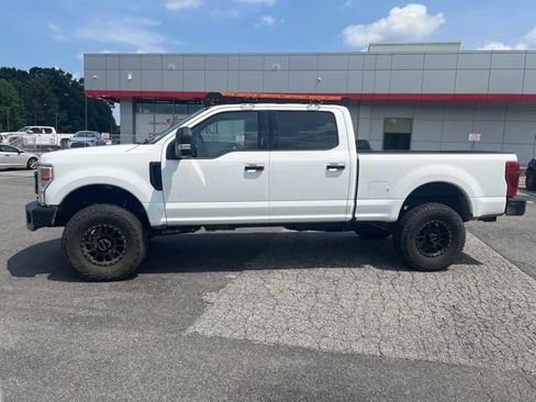 Used 2022 Ford F250 XLT w/ XLT Premium Package AWD/4WD image 5