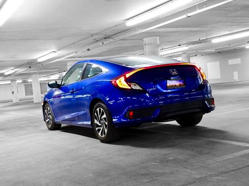 Used 2017 Honda Civic LX image 5